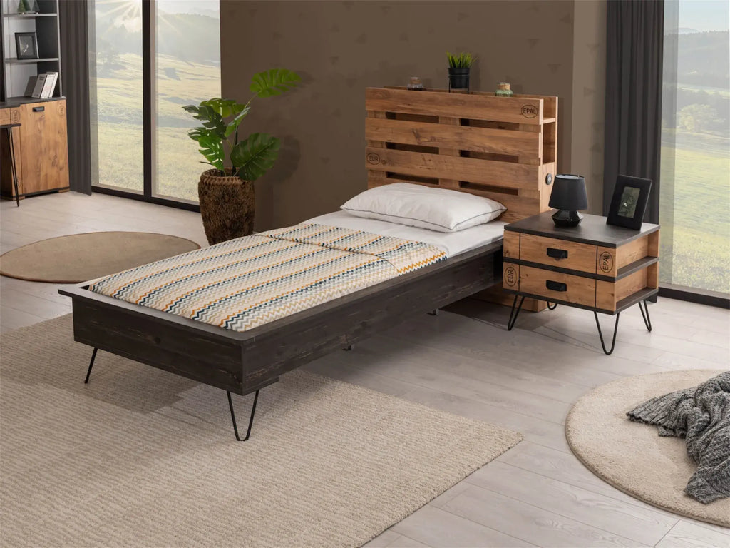 Pallet Bed - LYNDA KIDS